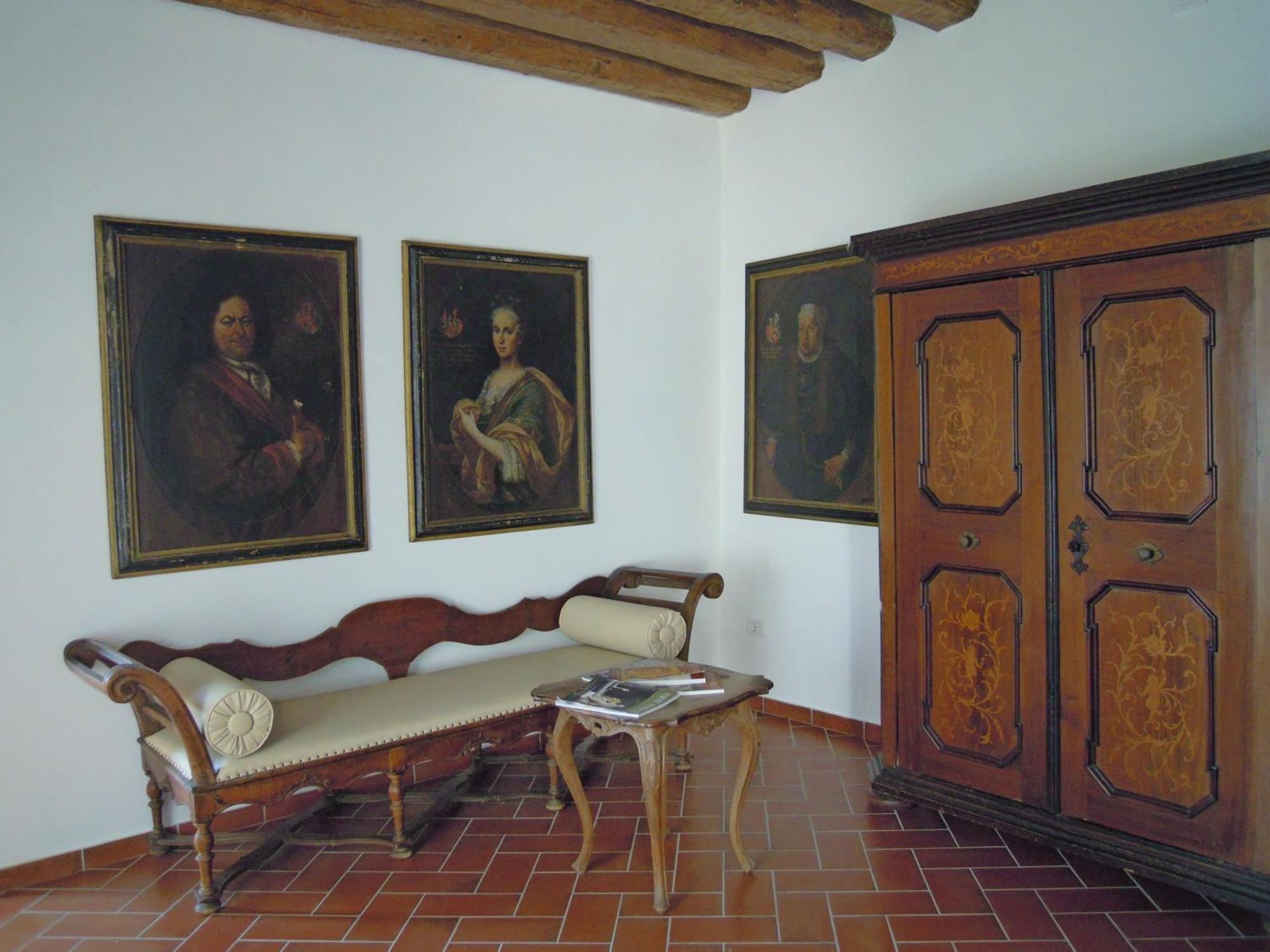 Gasthof Relais Palazzo Lodron Rovereto (Trentino Alto Adige)
